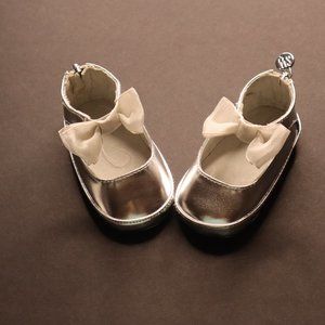 Silver Mary Jane's w/Organza Bow